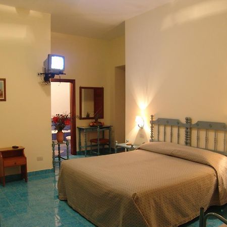Hotel La Certosa Massa Lubrense Esterno foto